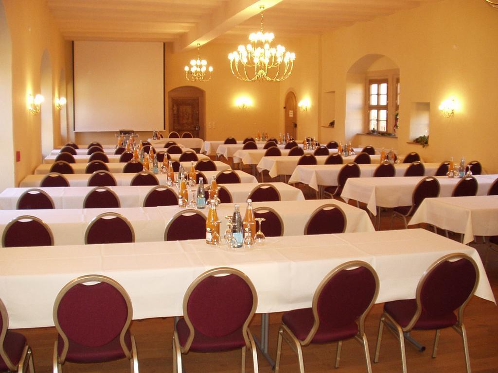 Wyndham Garden Quedlinburg Stadtschloss Facilidades foto